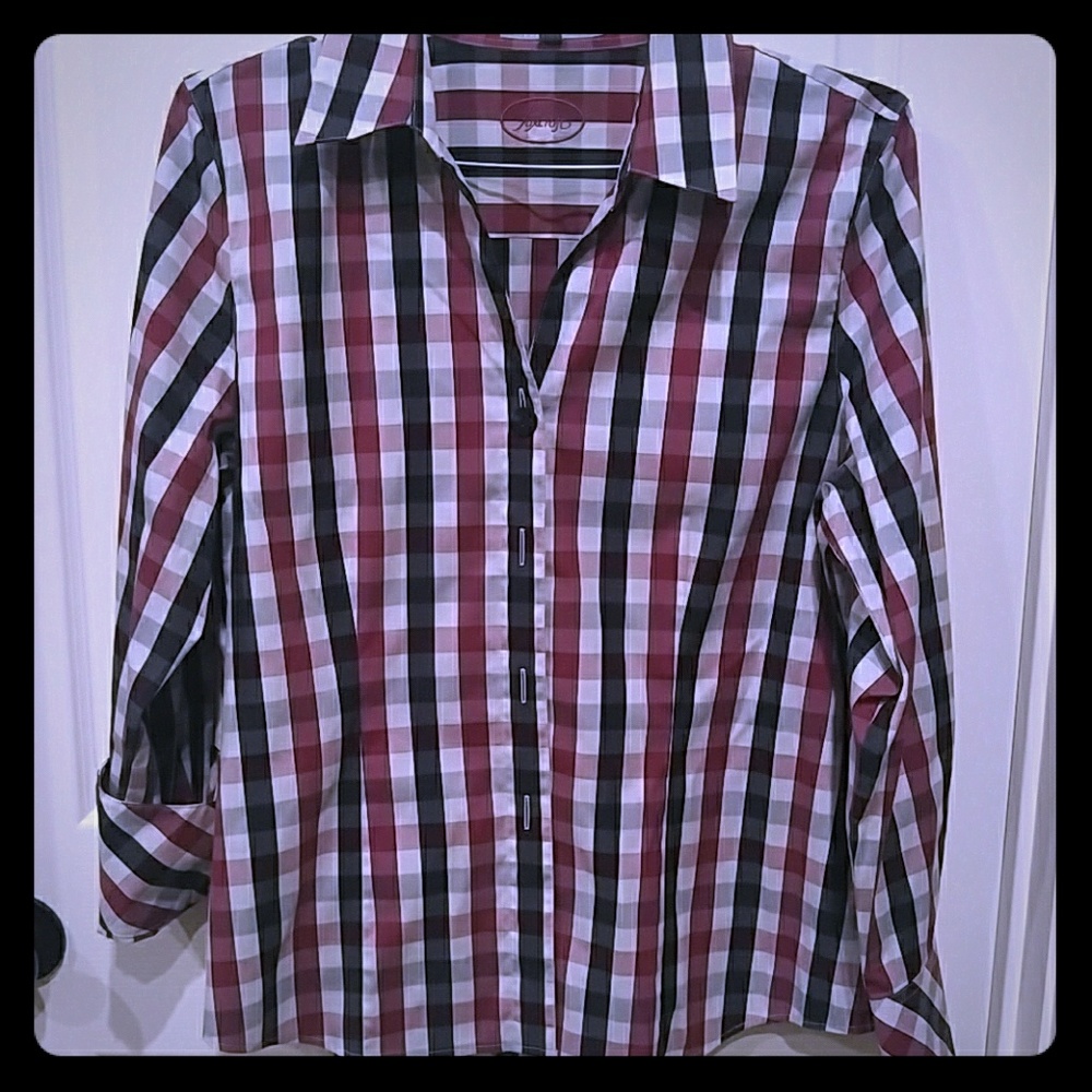 Black Whit Burgundy Gingham Blouse